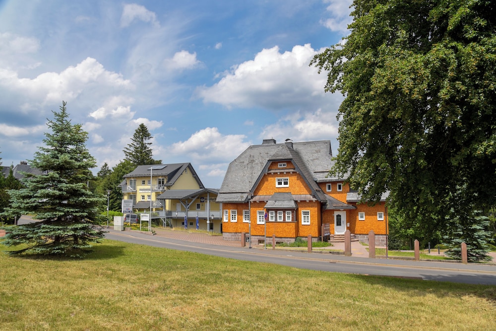 Hotel Waldschlösschen und Spezialitätenrestaurant in Oberhof, Germany