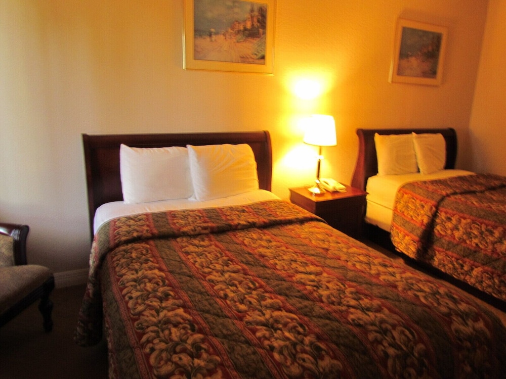 Great Value Inn - photo 14