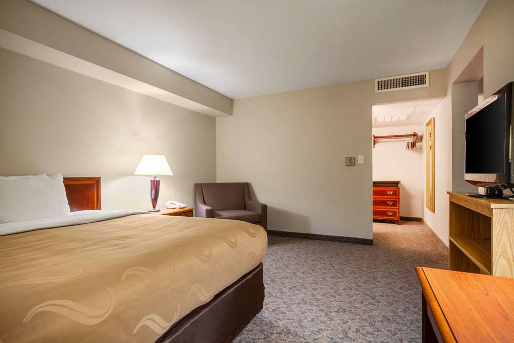 Suburban Studios I 80 Grand Island - photo 30