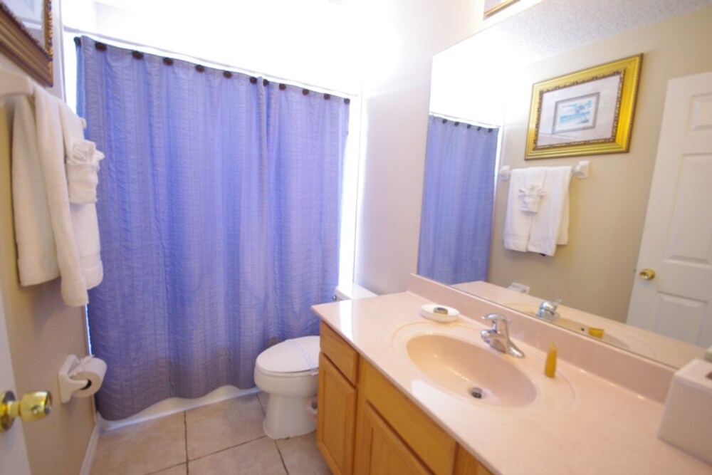 Emerald Island Resort Seven bedroom - photo 40