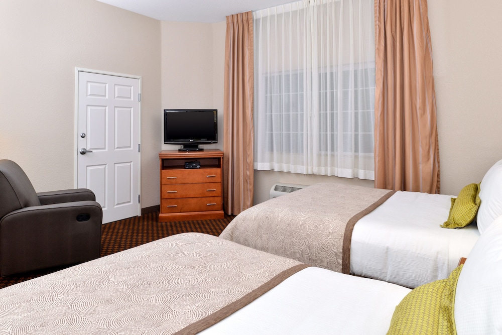 Candlewood Suites Turlock by IHG - photo 16