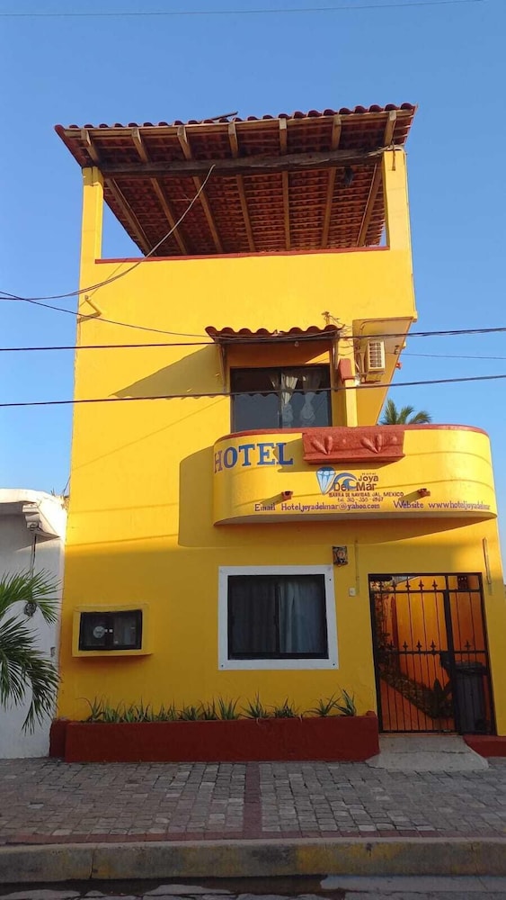 Hotel Joya del Mar in Barra De Navidad, Mexico