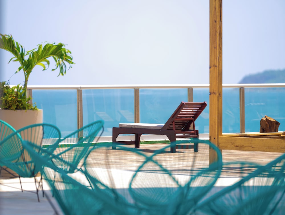 Sundeck