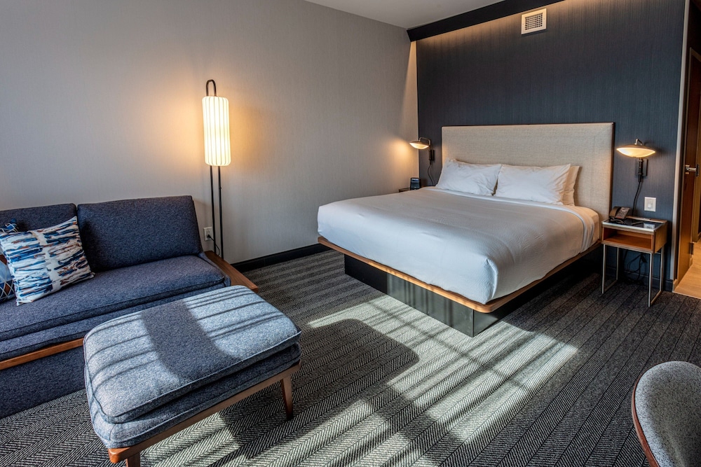 Courtyard by Marriott Rochester Downtown - photo 8