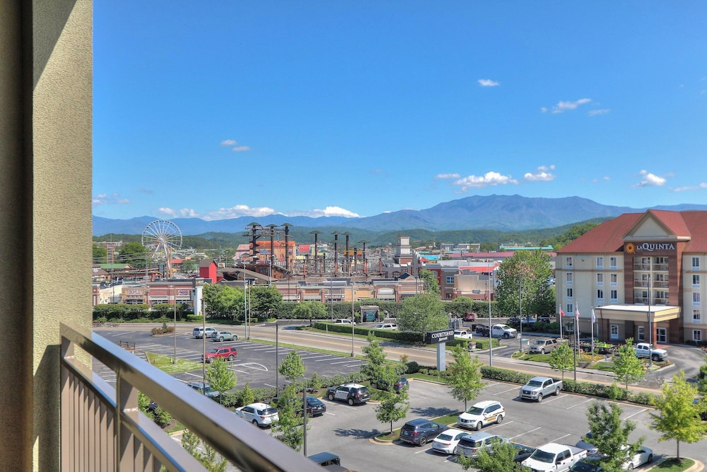 Courtyard by Marriott Pigeon Forge - photo 38