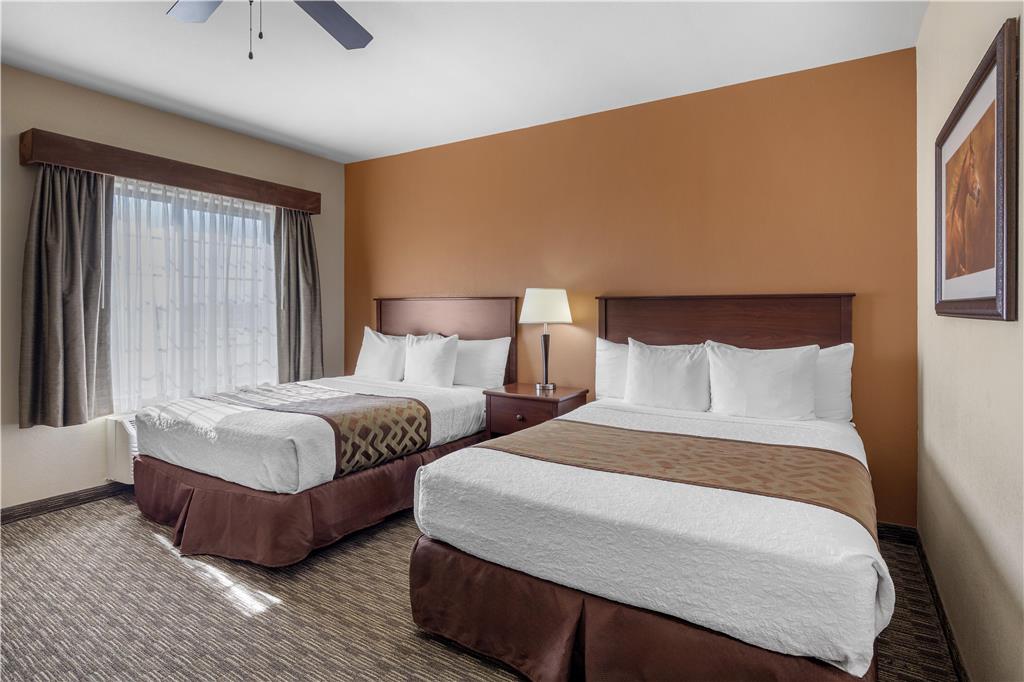 Best Western North Edge Inn - photo 21