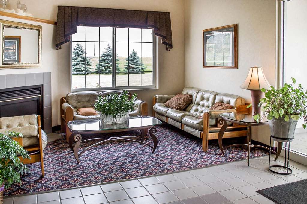 Rodeway Inn Abbotsford - photo 4