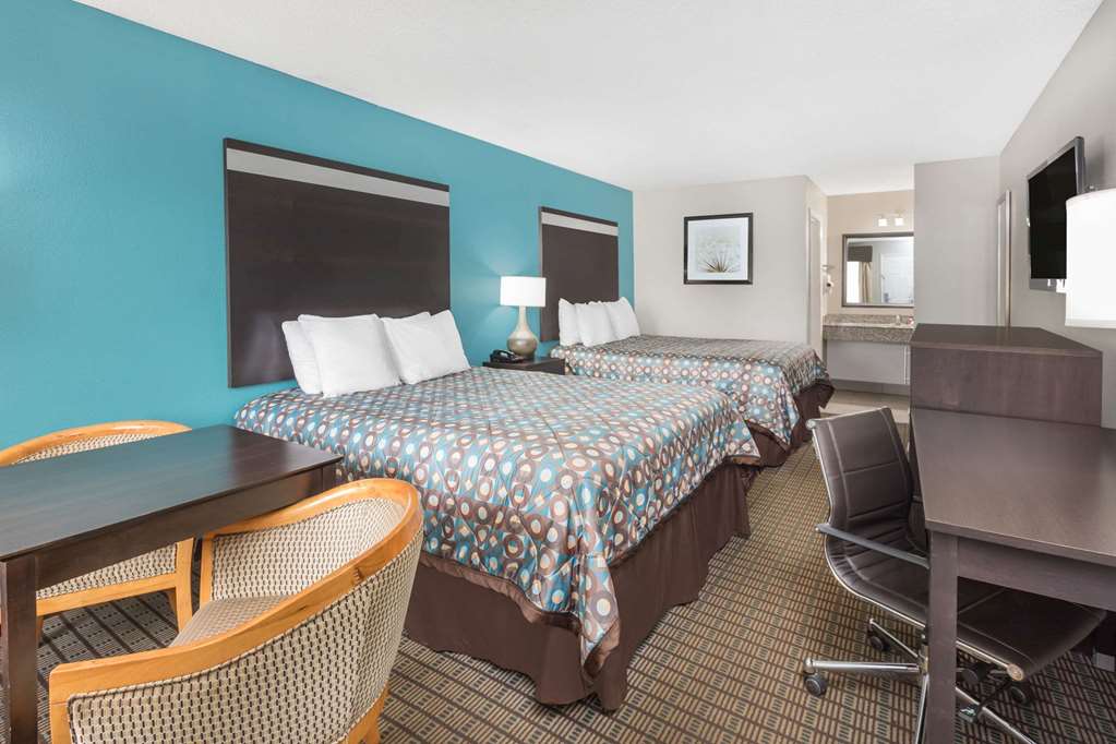 Days Inn by Wyndham Barnwell - photo 12