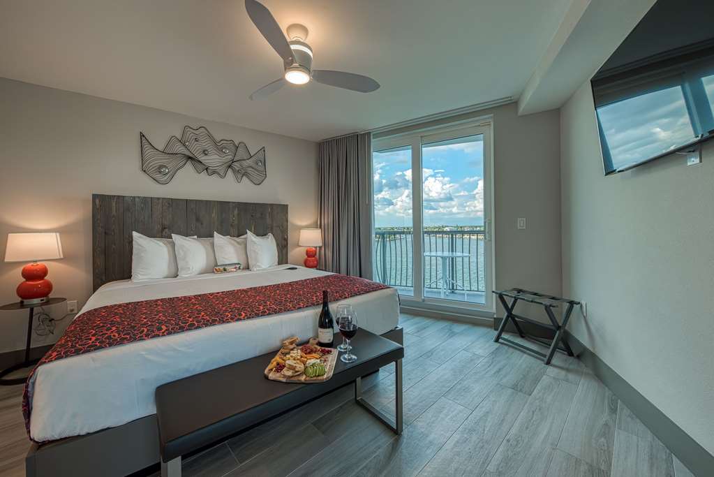 FUSION Resort Waterfront Suites - photo 13