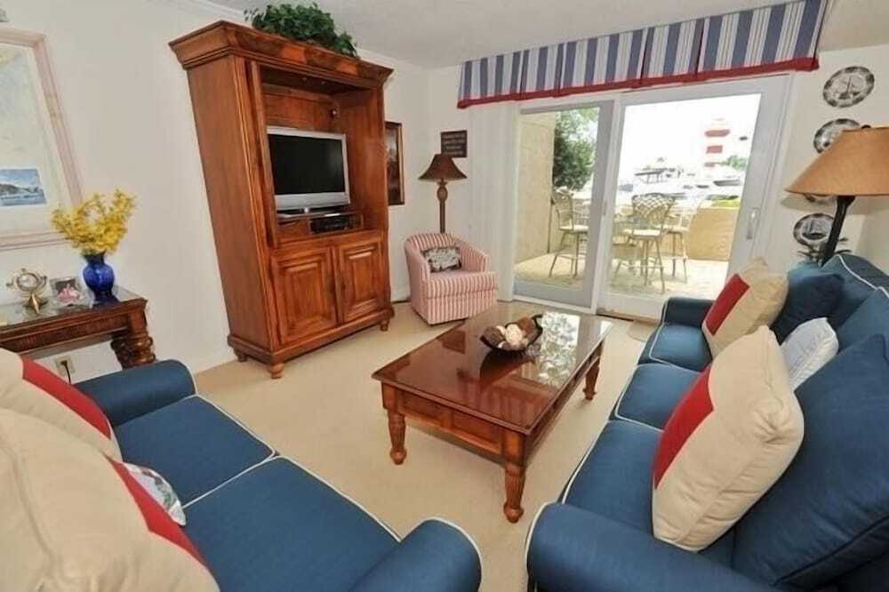 955 Cutter Court at The Sea Pines Resort - photo 5