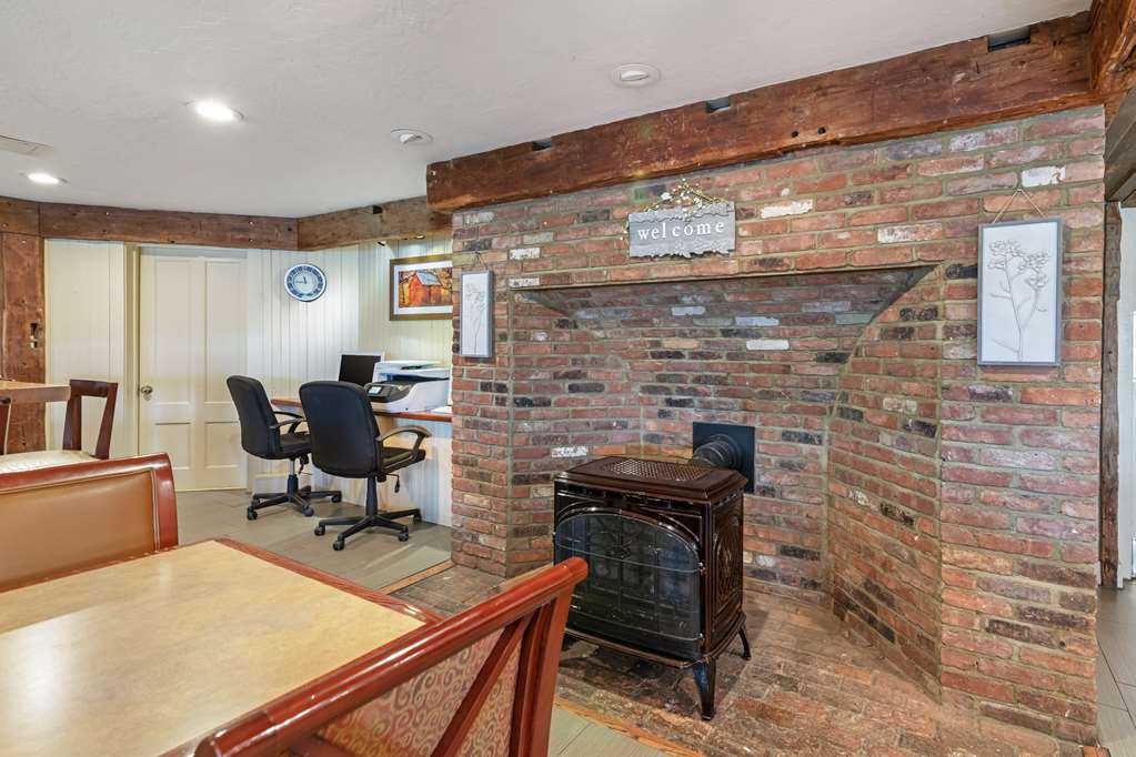 Best Western Inn & Suites Rutland Killington - photo 36