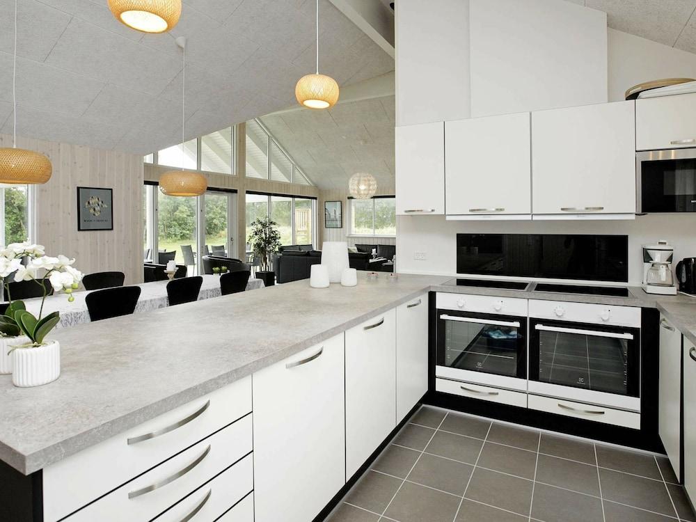 Luxury Pool Retreat in Blavand By Traum Ferienwohnungen — 4-Star Luxury Hotel in Oksbol, Denmark