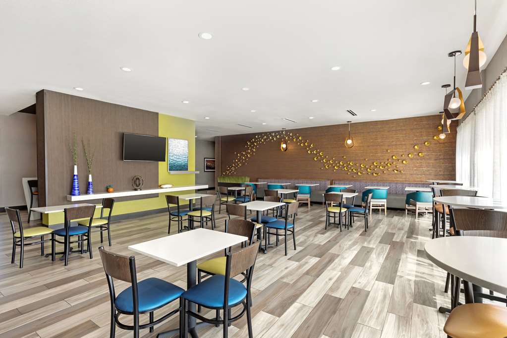 Best Western Plus Medical Center - photo 5