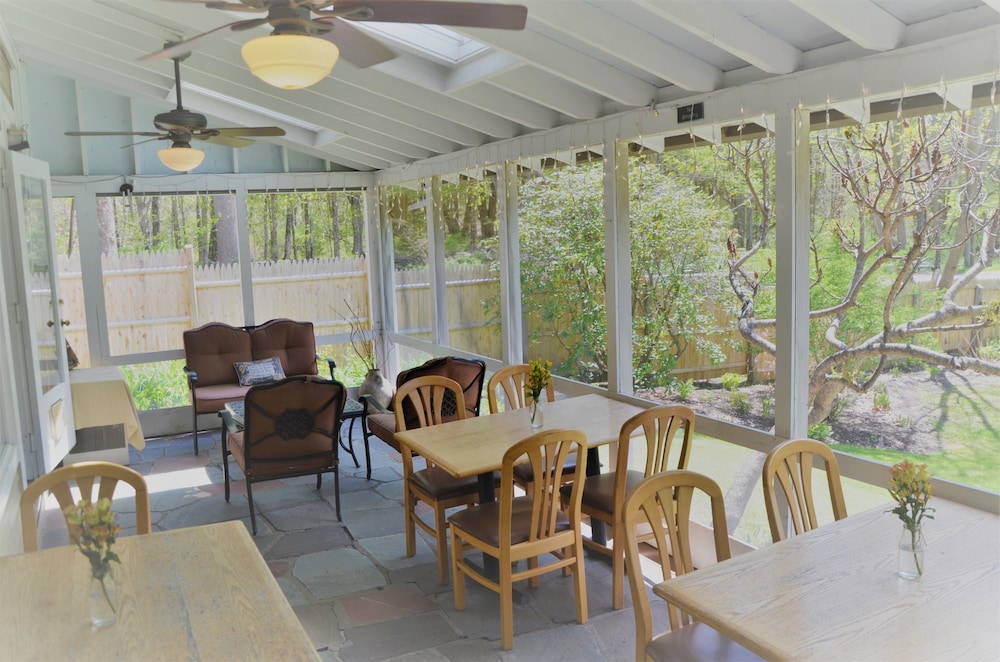 Cornwall Inn and Lodge - photo 50
