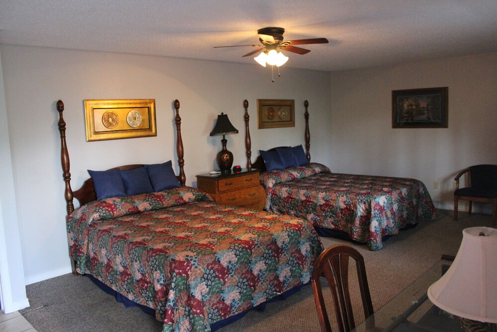 Brydan Suites - photo 43