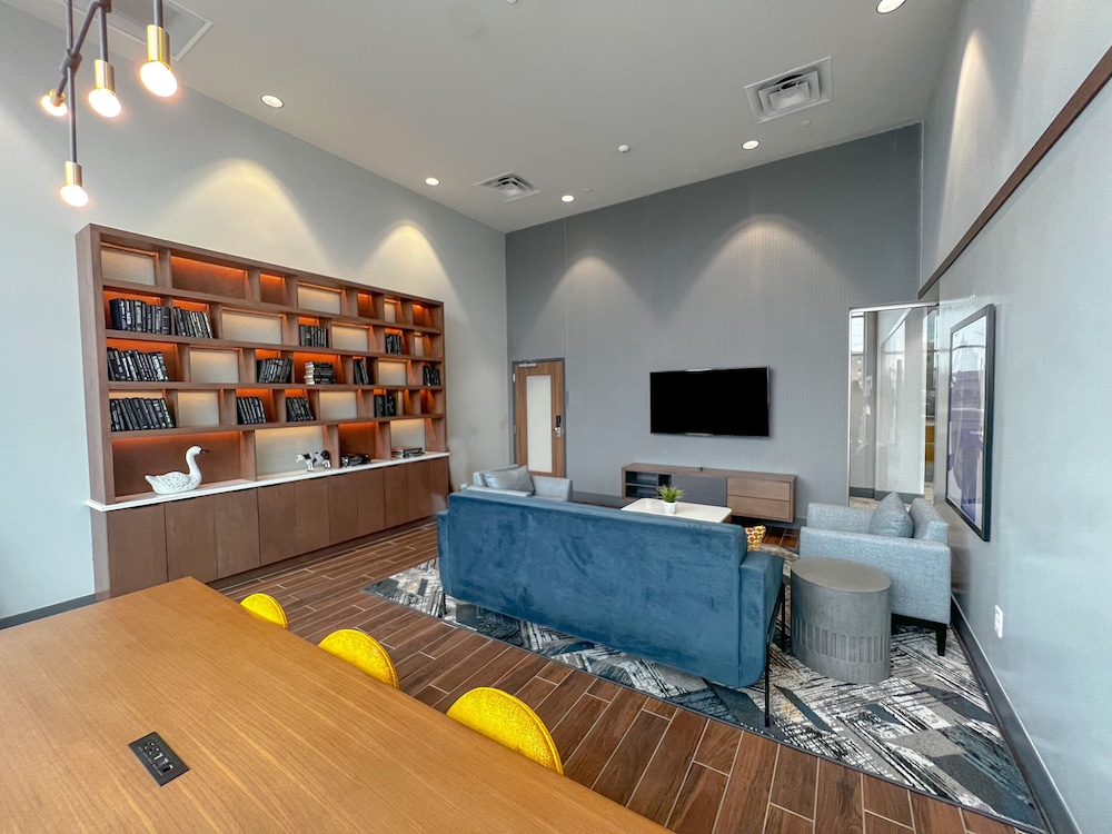 Crowne Plaza Kearney by IHG - photo 77