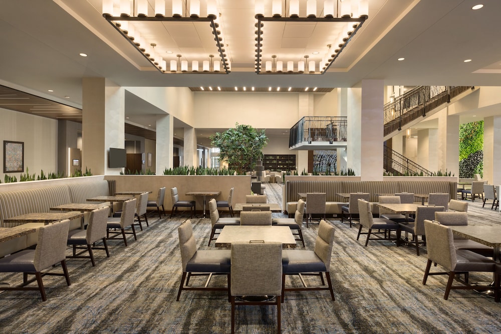 Embassy Suites by Hilton Denton Convention Center - photo 27