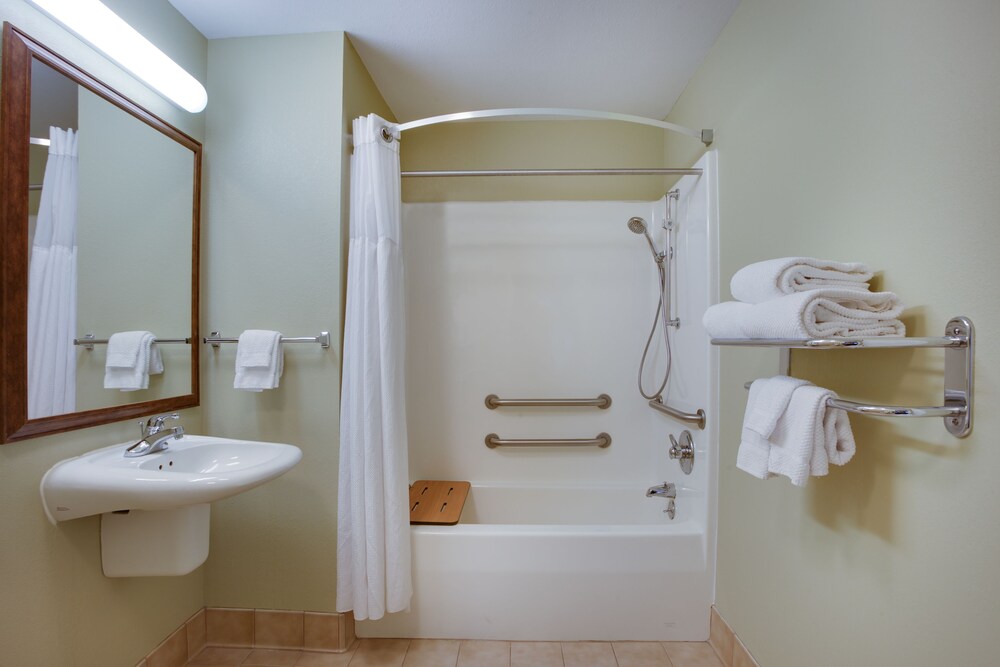 Staybridge Suites Corning by IHG - photo 18