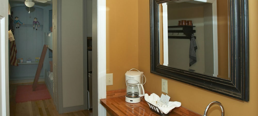 Fife And Drum Inn - photo 49