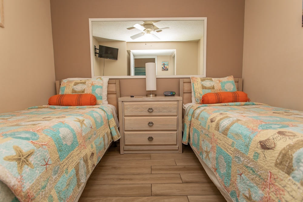 Royal Garden Resort 1506 2 Bedroom Condo by RedAwning - photo 5