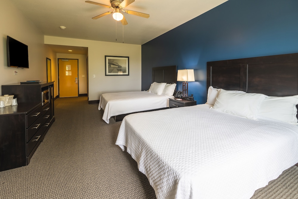 Wild Rose Casino & Hotel Clinton - photo 3