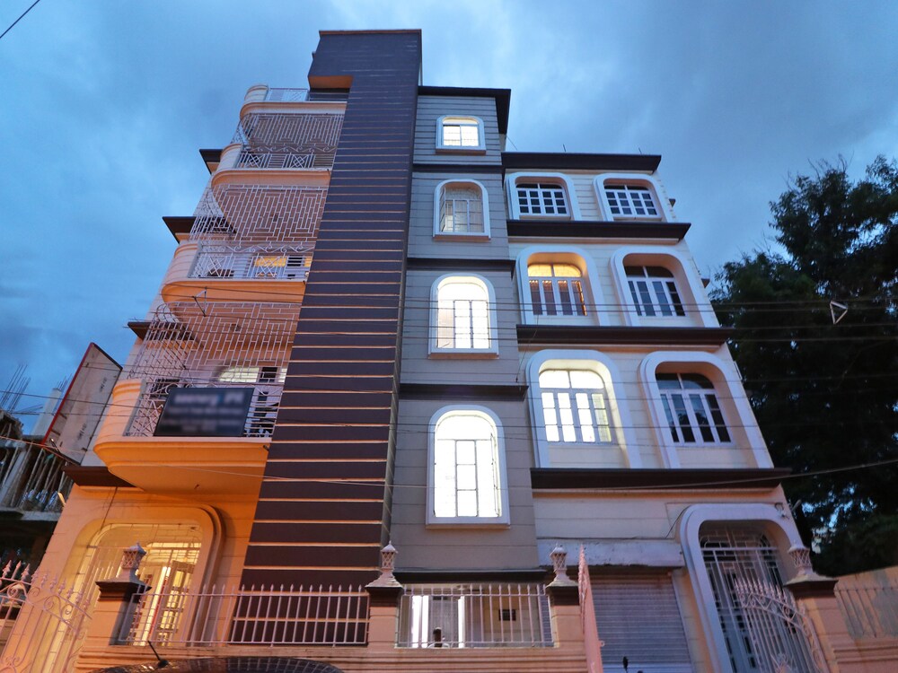 Goroomgo Manurama Ruby Kolkata - carbon neutral hotel in Kolkata