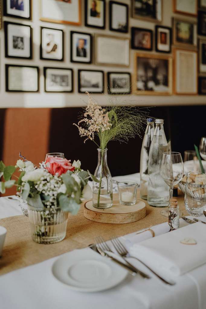 Steigenberger Hotel Bielefelder Hof, Germany - Wedding Table Detail