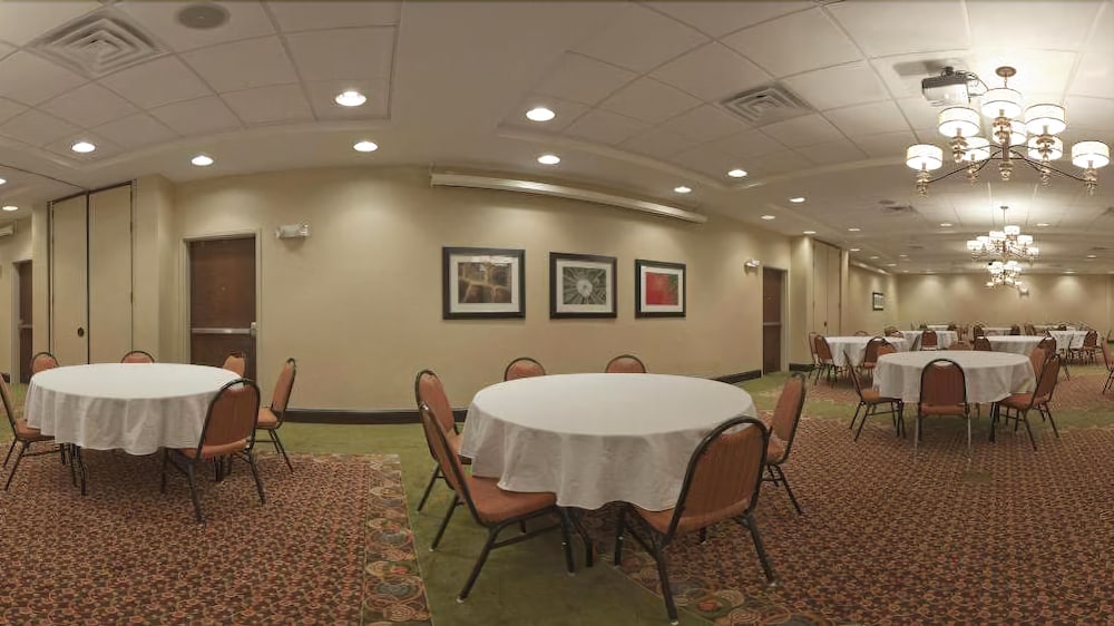 Holiday Inn Meridian E I 20 I 59 by IHG - photo 27