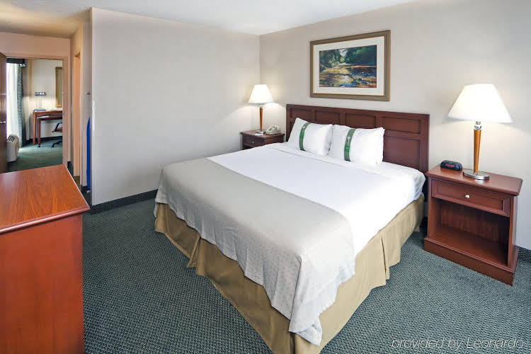 Holiday Inn Joplin I 44 & Us 71 - photo 5