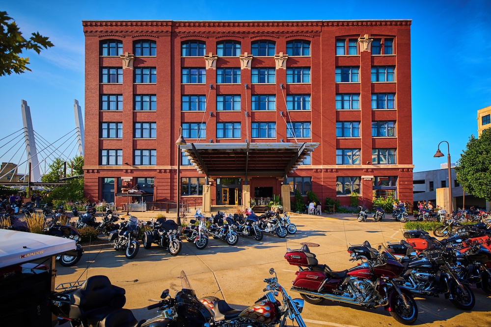 The Iron Horse Hotel - photo 91