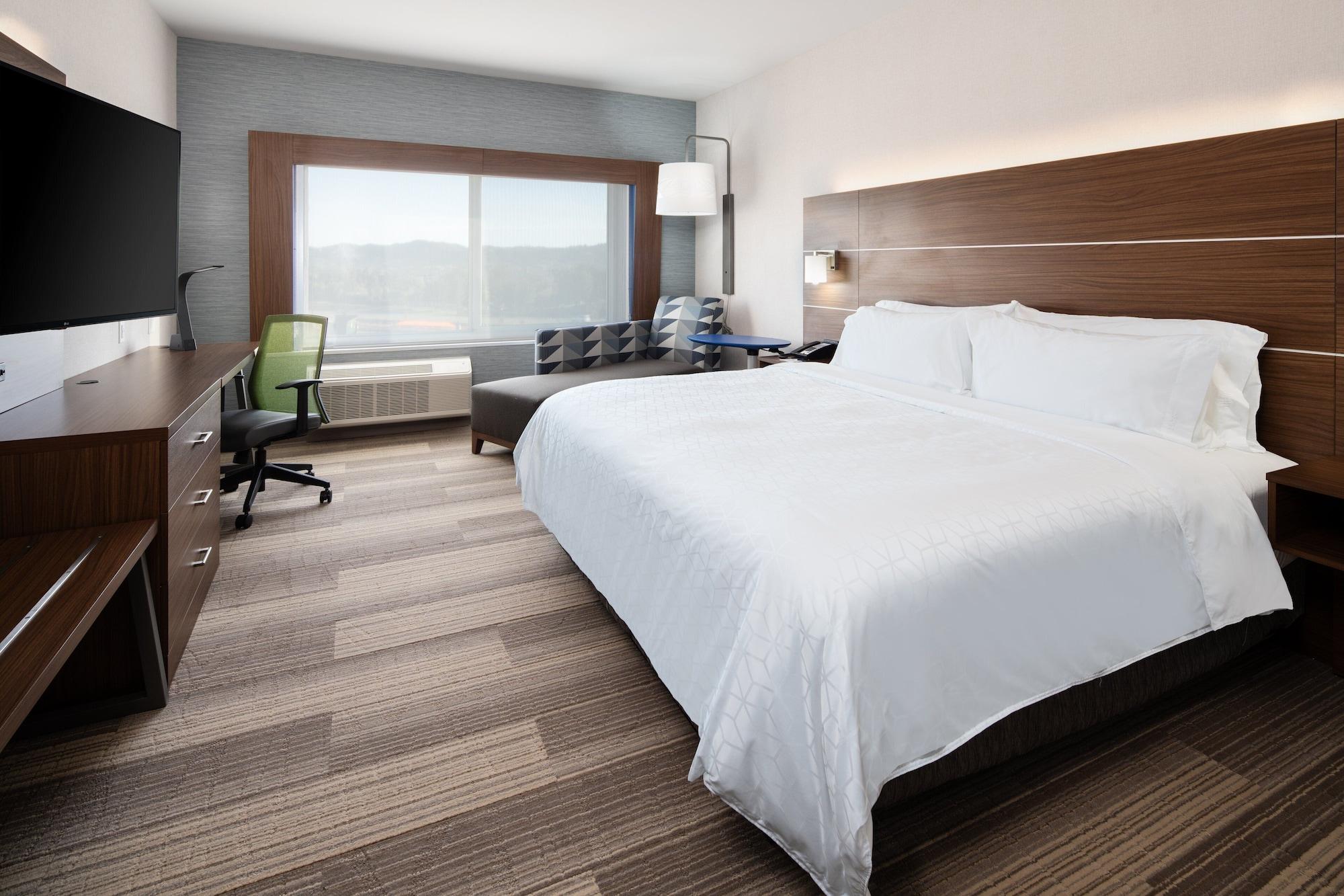 Holiday Inn Express And Suites Murrieta Temecula - photo 4