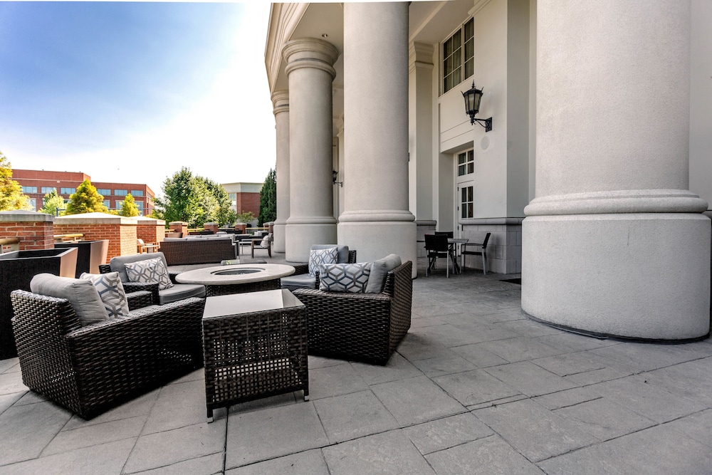 Hilton Columbus at Easton - photo 81
