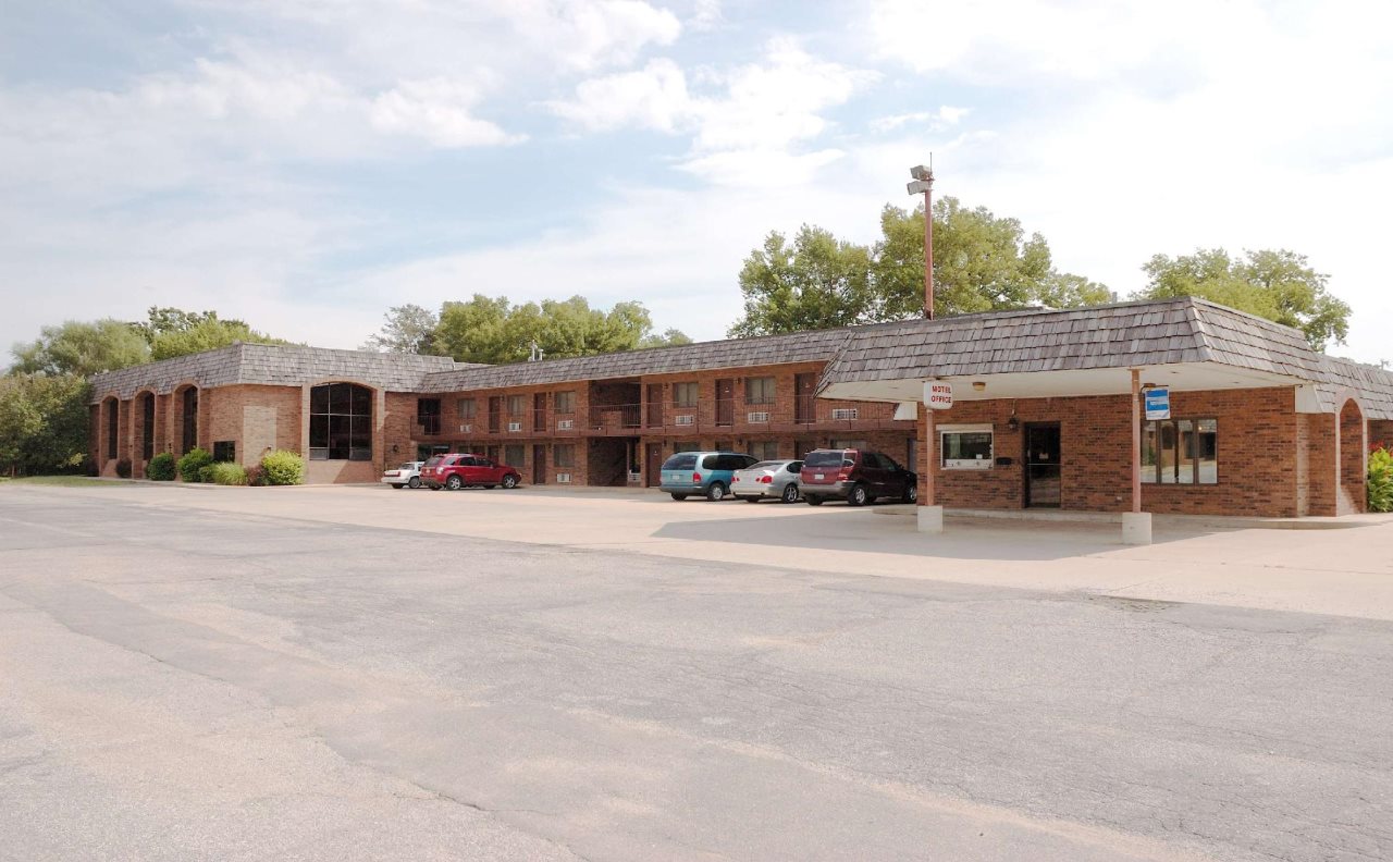 Lehrs Motel Augusta — Augusta