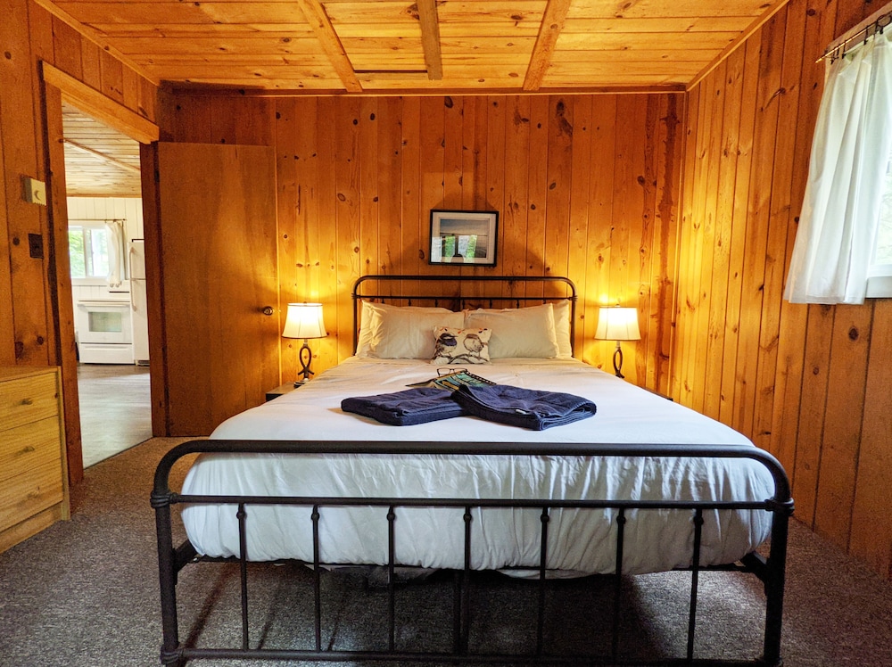 Coadys' Point of View Lake Resort - photo 120
