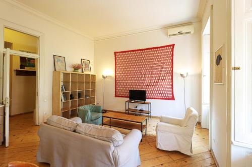 Bright 3BR Apartment in Old Tbilisi by Wehost