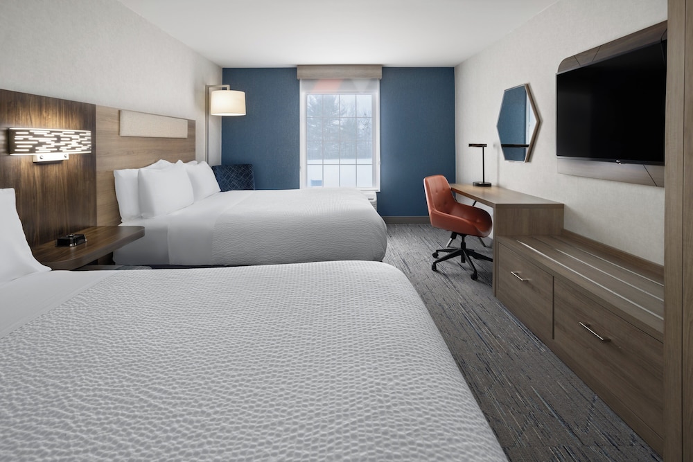 Holiday Inn Express Hotel & Suites Brattleboro by IHG - photo 28