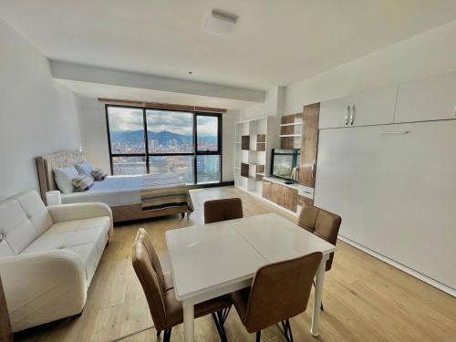 Apartments with sea and mountain views Portа Batumi Tower