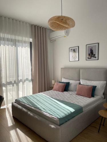 Sunny City Center Apartment — 4-Star Luxury Hotel in Lezhe, Albania