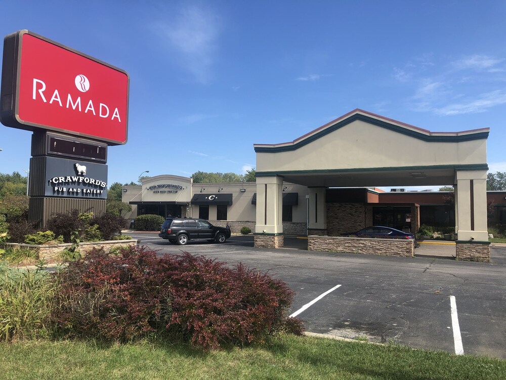 Ramada by Wyndham Michigan City - photo 26