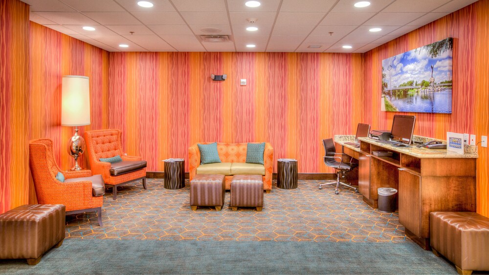 Holiday Inn Express Wichita South by IHG - photo 32