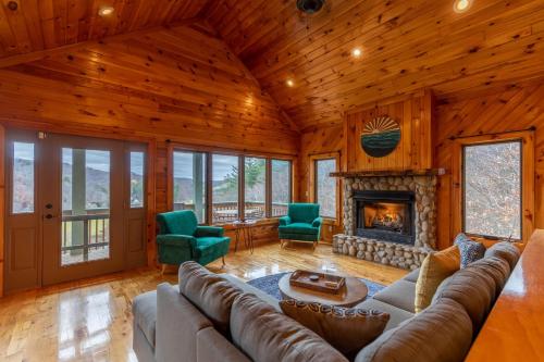 River View Retreat - last minute hotel in Boone