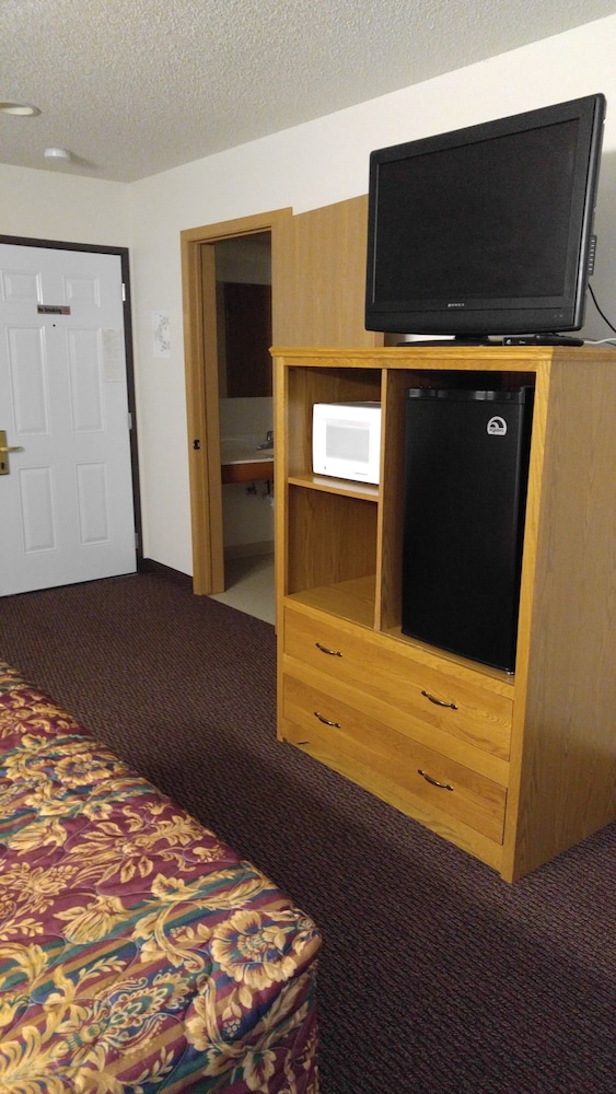 Guardian Inn - photo 26
