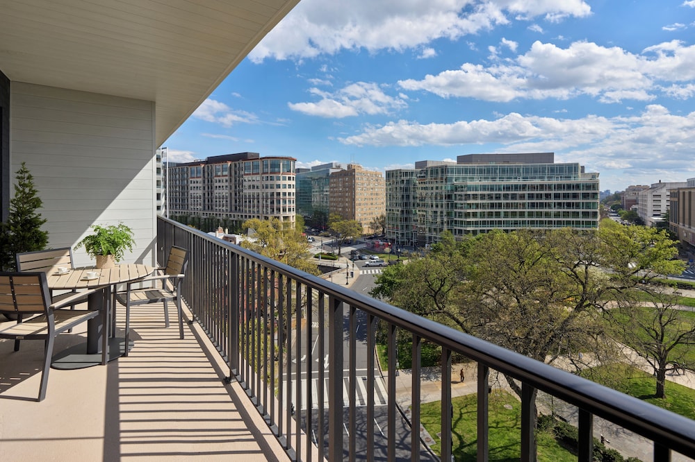 Hotel AKA Washington Circle - photo 16