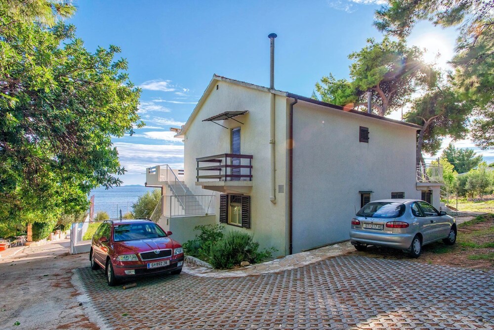 Apartments Marija — 4-Star Luxury Hotel in Hvar, Croatia