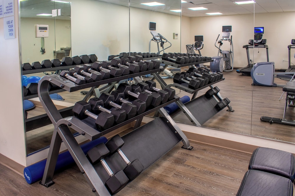 Holiday Inn Express & Suites Yorkville by IHG - photo 10