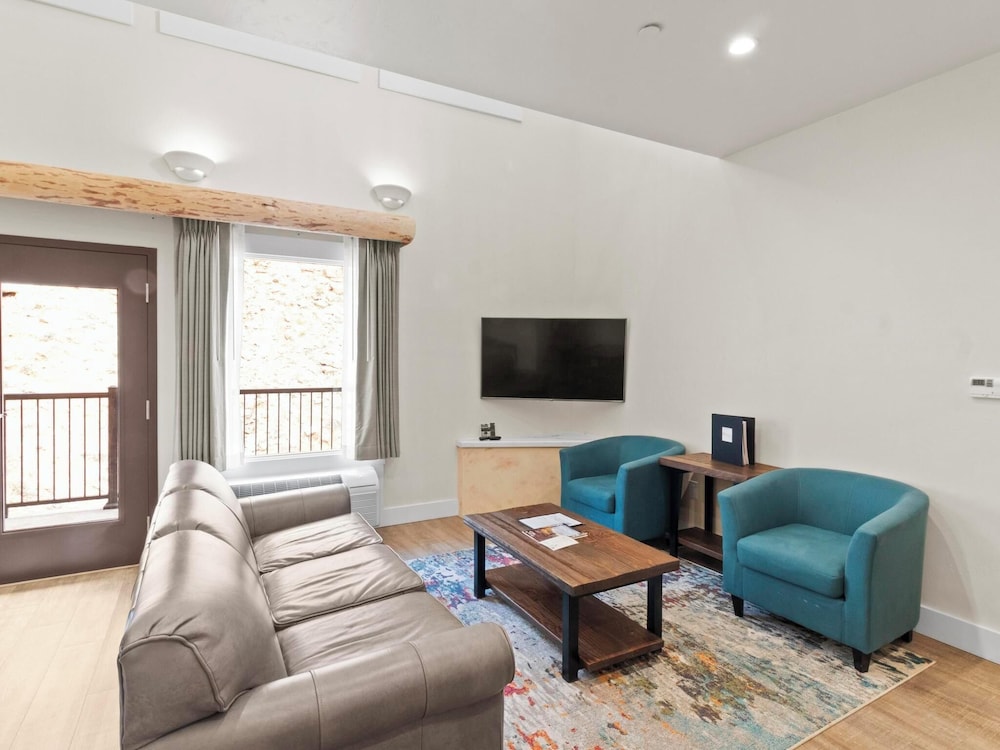 Bluff Dwellings Resort - photo 48