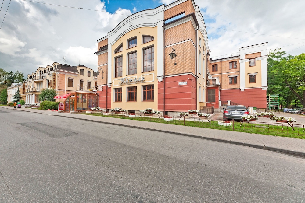 Hotel Natali - carbon neutral hotel in Pushkin