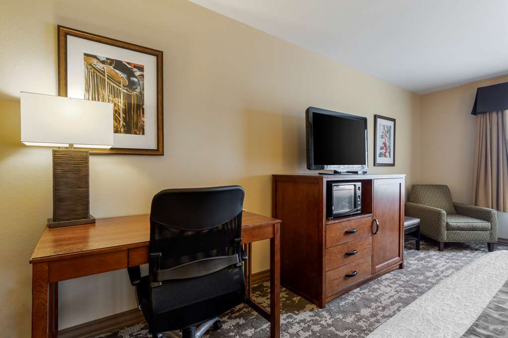 Best Western Plus Red River Inn - photo 18