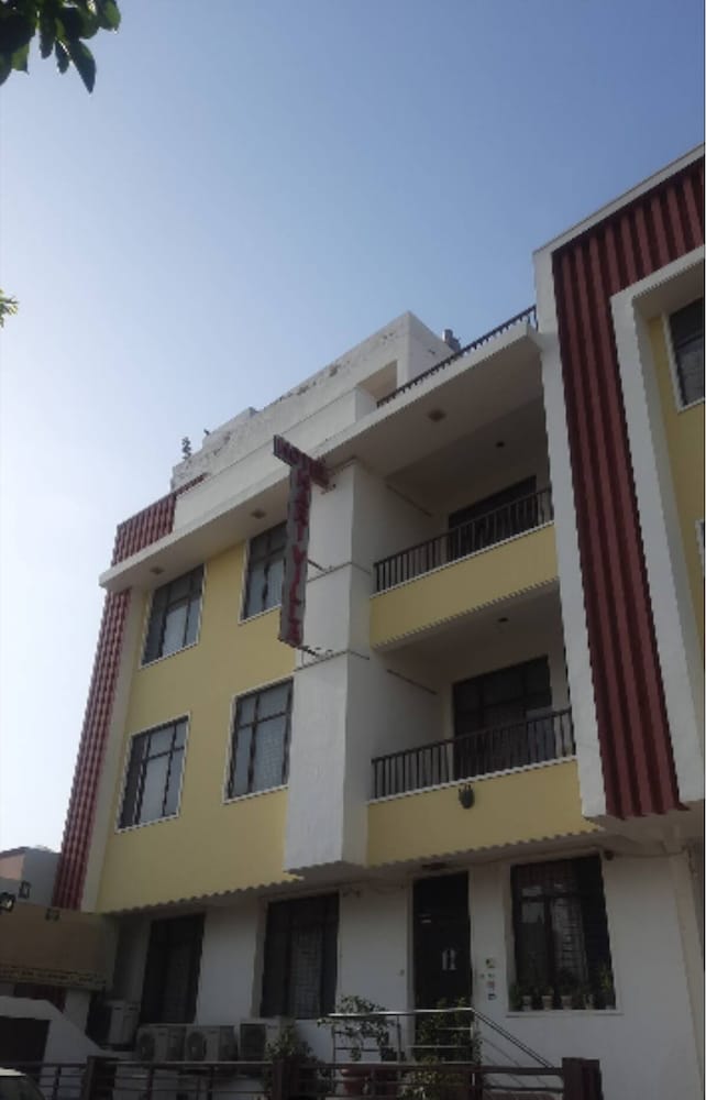 Hotel O Hari Villa - last minute hotel in Jaipur