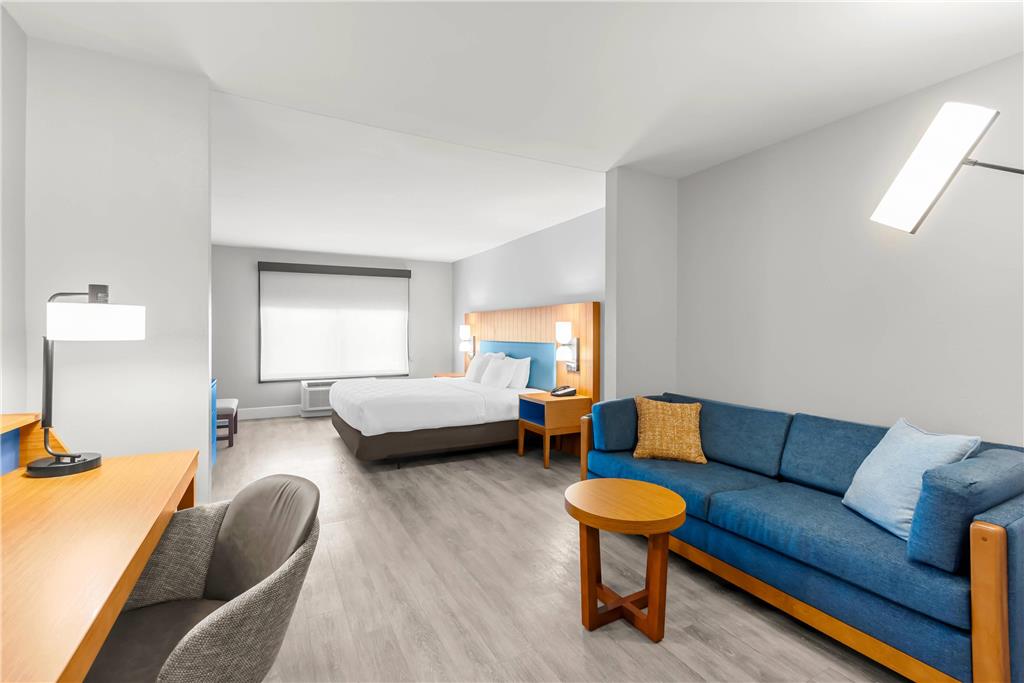 Country Inn & Suites by Radisson Elizabethtown KY - photo 13